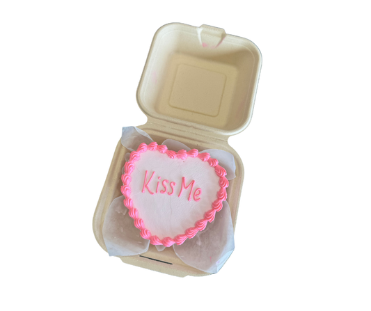 💗 Confetti Heart Mini Bento Cake